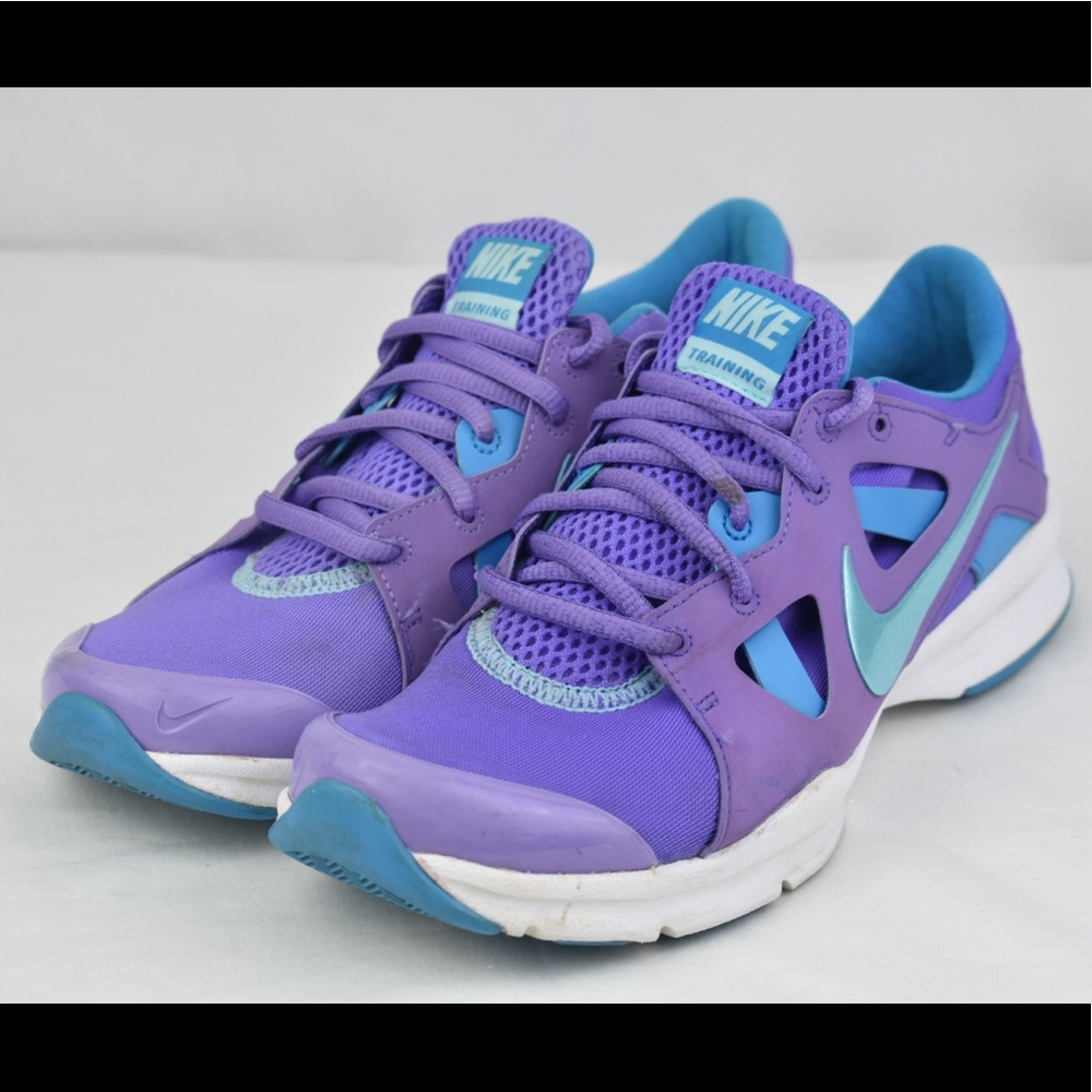 womens cross trainers nike